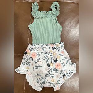 Newborn teal and white outfit onesie and shorts matching set